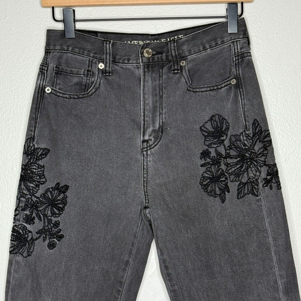 American Eagle Outfitters Jeans Womens 2‎ Black Embroidered Floral Mom Skinny